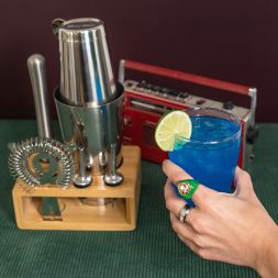 Blue Lagoon Cocktail recipe